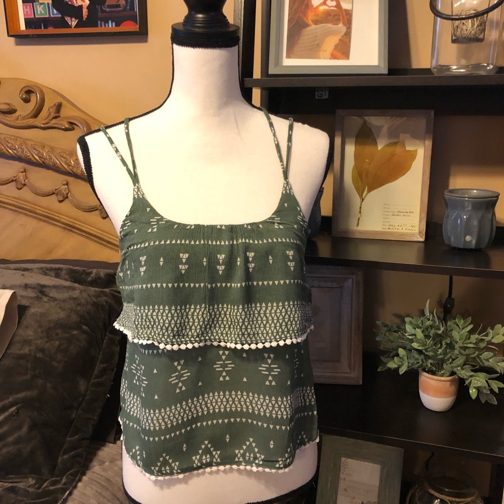 Forever 21 tank top. 3